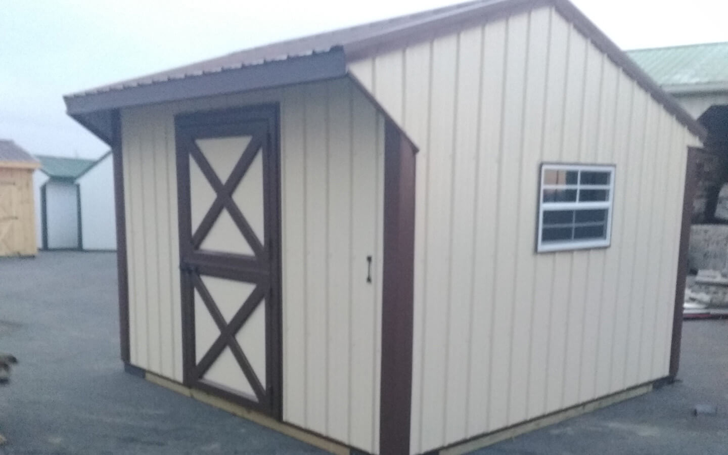 12x12 Single Stall with metal roof & sides